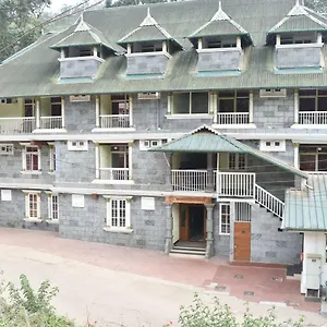 *** Inn Eden Holidays Ev India